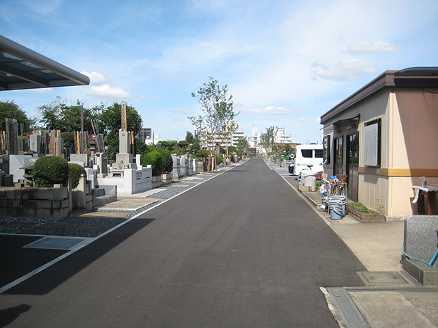 （仮称）寛永寺霊園参道舗装工事 完了